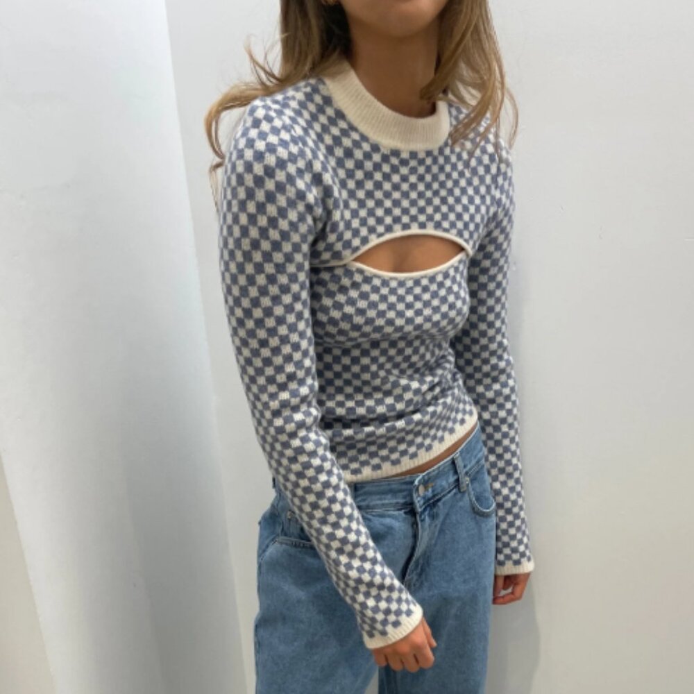 Oak + Fort Checkered Sweater with Front Cut-Out | S